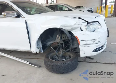 2018 Chrysler 300 Limited Awd from USA, damaged, VIN 2C3CCAKG1JH302161